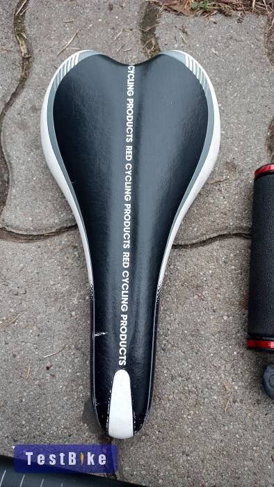 RED Cycling Products nyereg