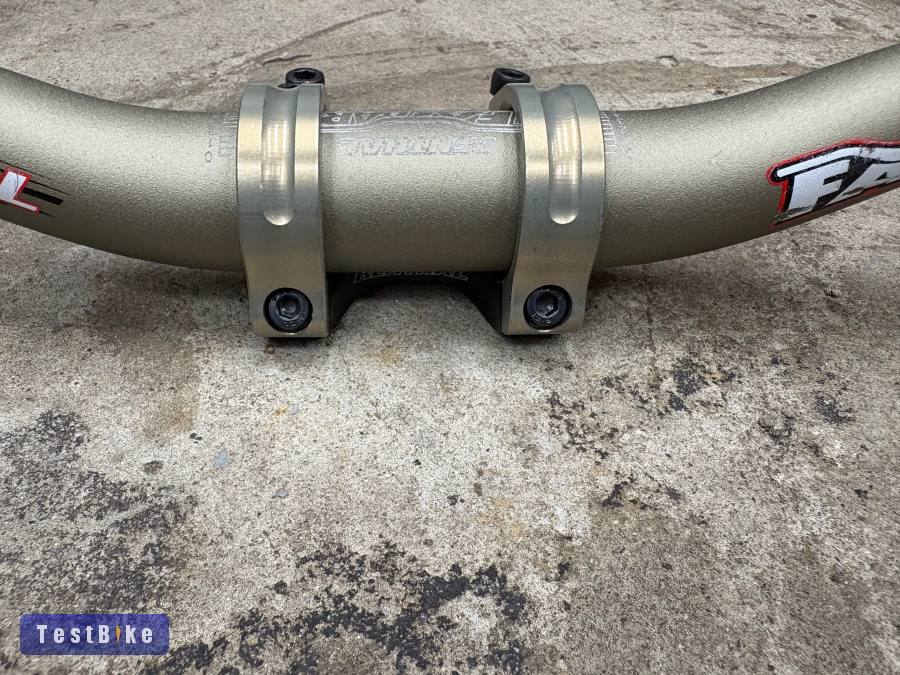 Renthal Fatbar Dh kormány/Integra 2 stucni/Aramid Markolat