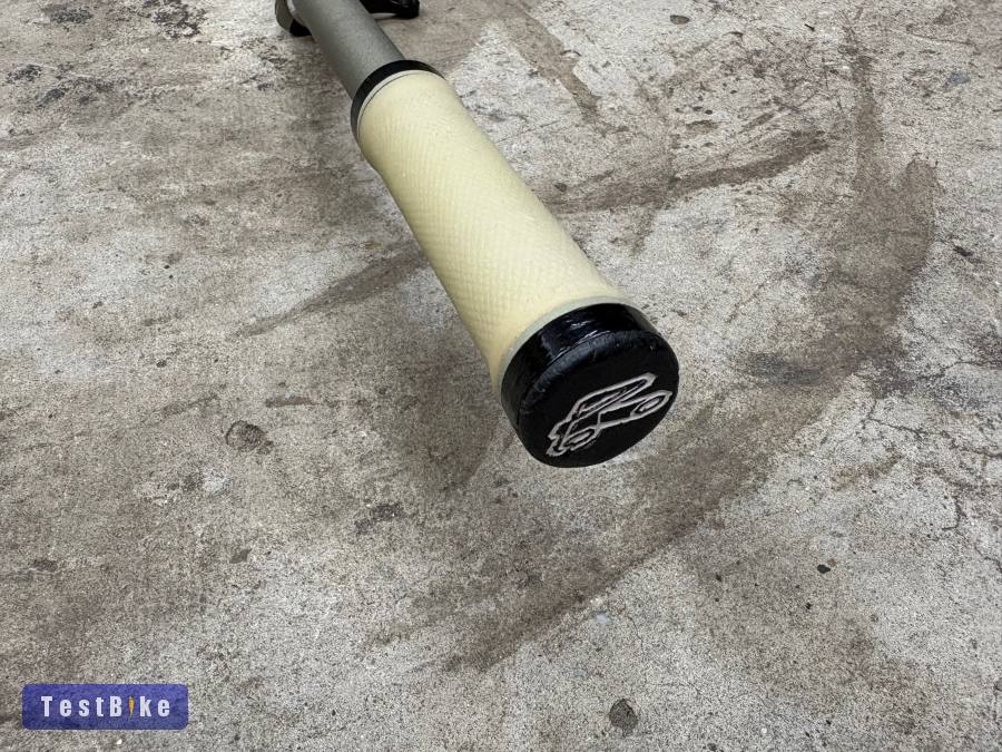 Renthal Fatbar Dh kormány/Integra 2 stucni/Aramid Markolat