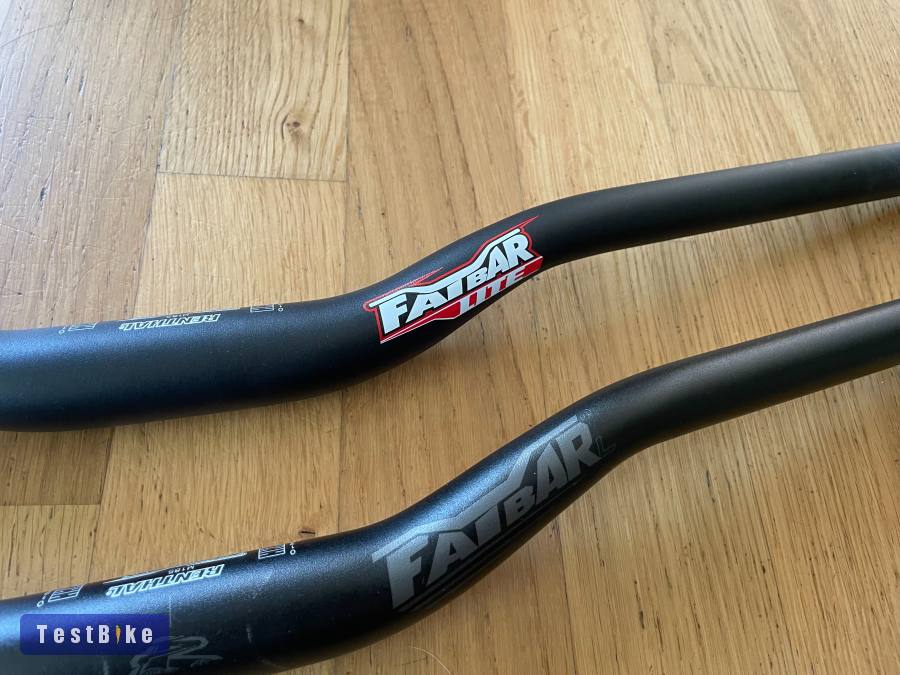 Újszerű Renthal Fatbar Lite 31.8 V3 kormány 760 x 30 mm