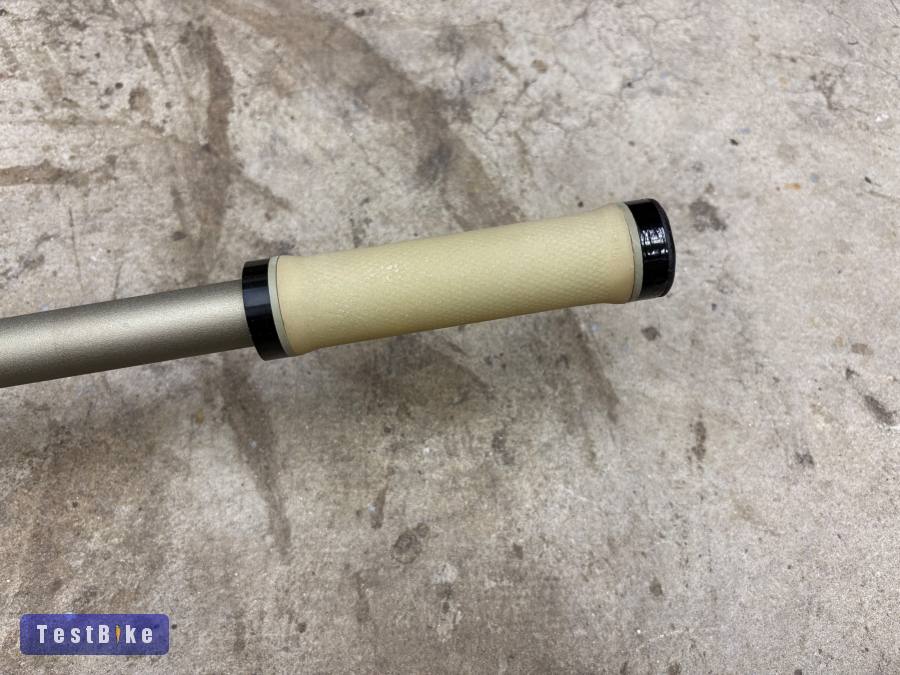 Renthal Integra 2 Dh befogó és Renthal Aramid markolat