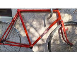 retro Csepel 27,5" "félverseny" váz a 80-as évekből.
