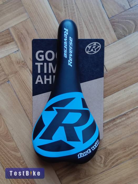 Reverse Fort Will mtb nyereg fekete-kék