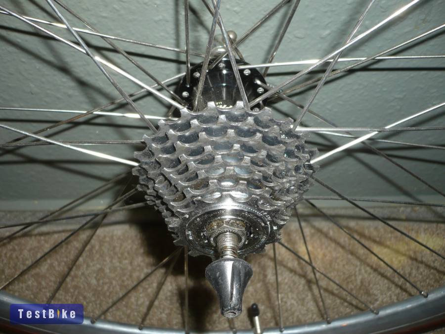 Rigida DP 22 UP 25-559 kerékszett kompletten