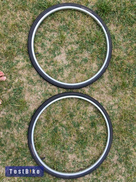 2x Rigida(20x590)+Velotech(37x590) kerék agy & küllők nélkül