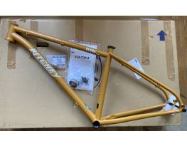 Ritchey Ultra 27,5+ / 29er acél mtb váz M méret mustár sárga