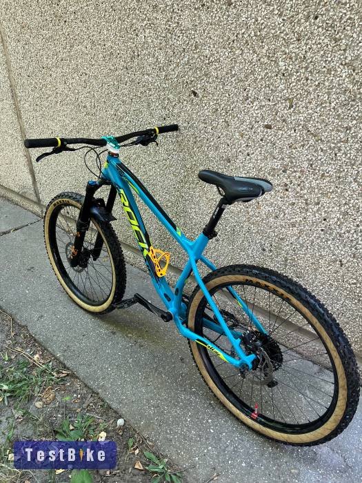 Rock machine blizz épített 