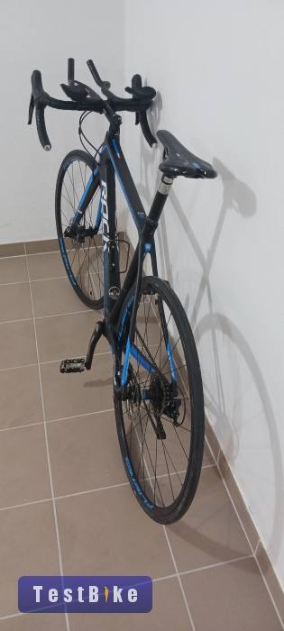 Rock Machine RaceRide 900 Carbon Disc (54 cm) + extrák
