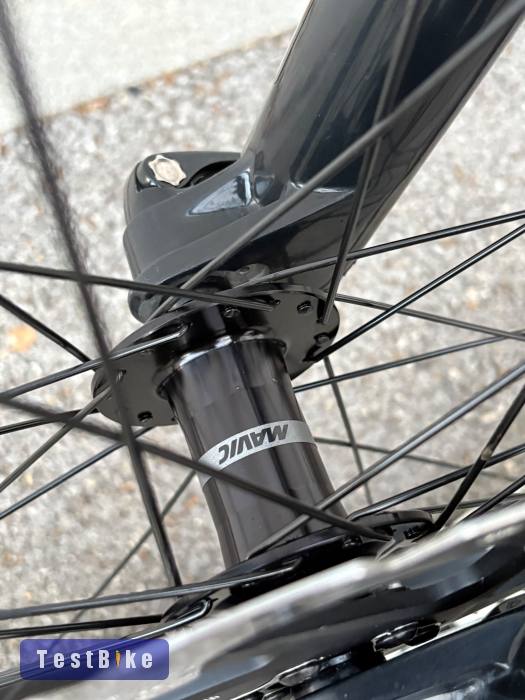 Rocky mountain altitude XL Carbon