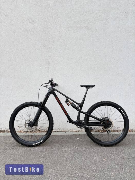 Rocky mountain altitude XL Carbon