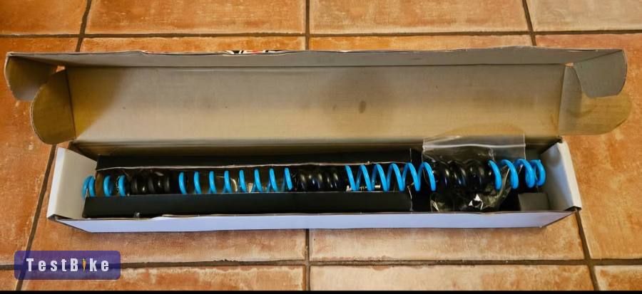 Rock Shox Boxxer RC rugós belső 