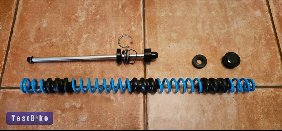 Rock Shox Boxxer RC rugós belső 