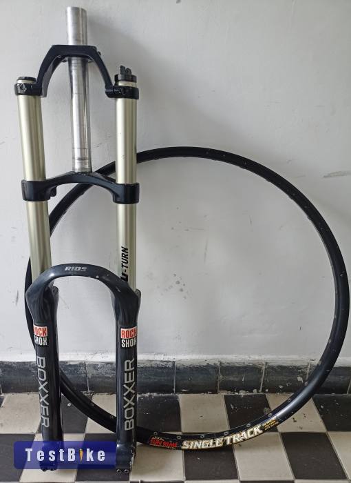 Rock Shox Boxxer Ride U-turn plusz Singletrack felni