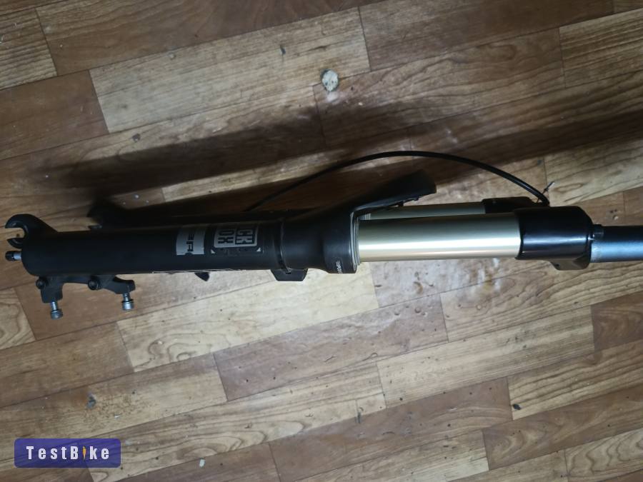 Rock Shox Reba levegős teleszkóp 26"