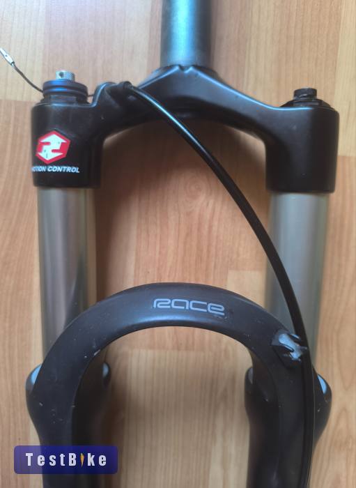 Rock Shox Reba Race 26"-os teleszkóp