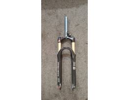 Rock Shox Reba SL teleszkóp.