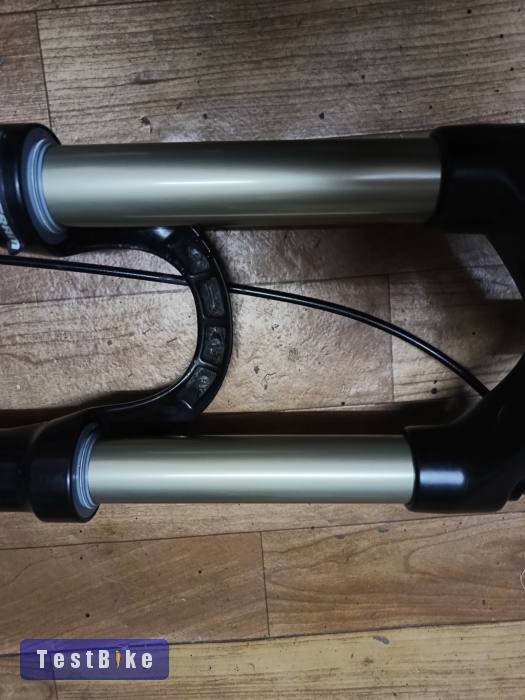 Rock Shox Recon levegős teleszkóp 26" 140mm szervízelt