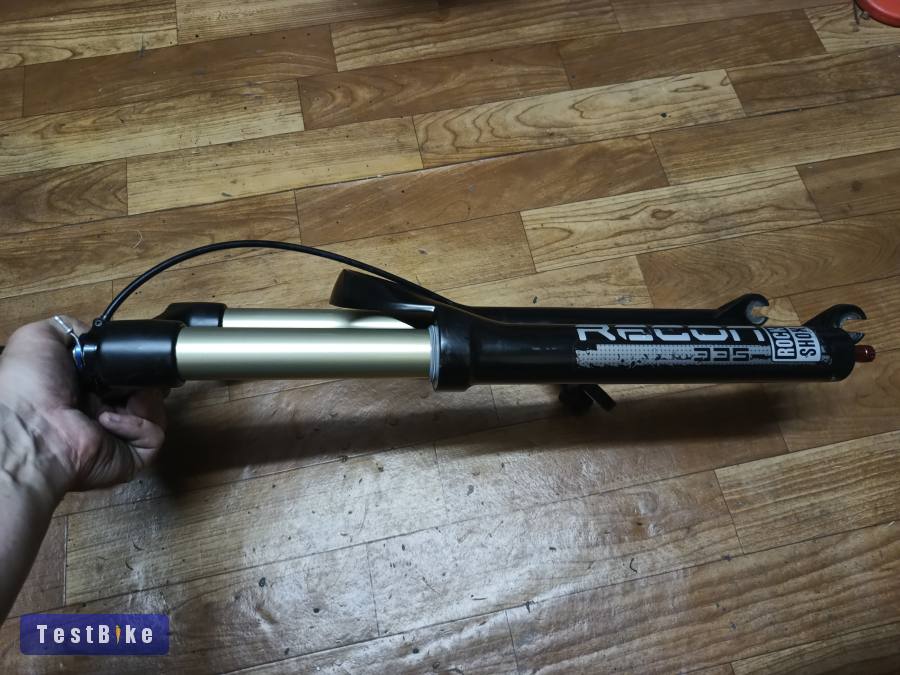 Rock Shox Recon levegős teleszkóp 26" 140mm szervízelt