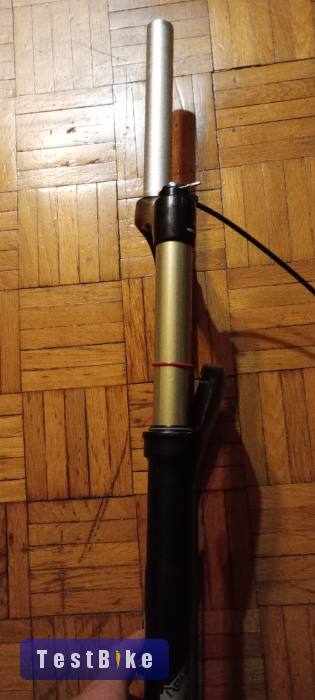 Rock Shox Revelation Race DualAir 150 csere