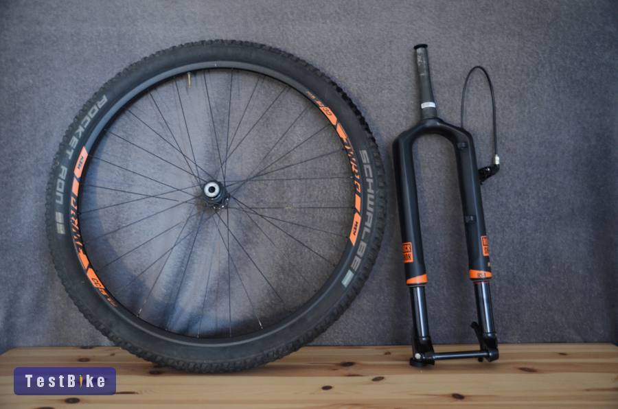 Rock Shox RS1 / DT Swiss