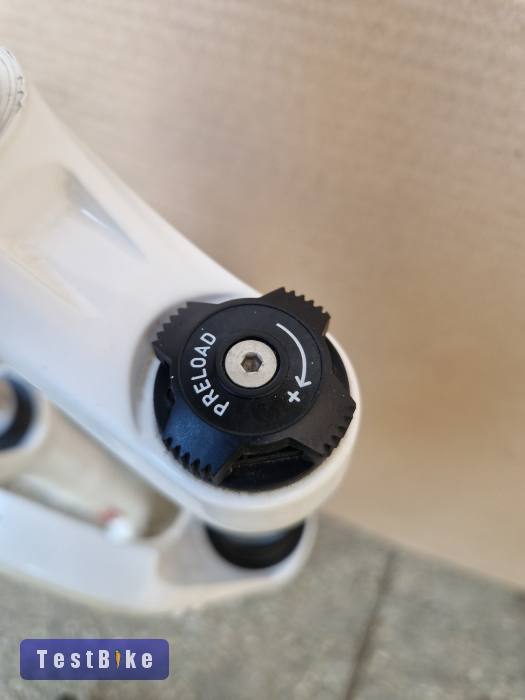 Rock Shox Tora TK teleszkóp