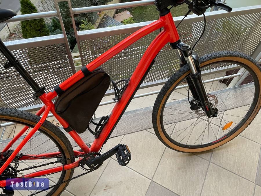 Rockrider Expl 500 29" bicikli, XL vázmérettel