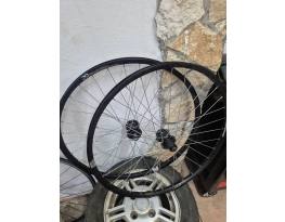 Rockrider EXPL 500 kerékszett új komplett kerék