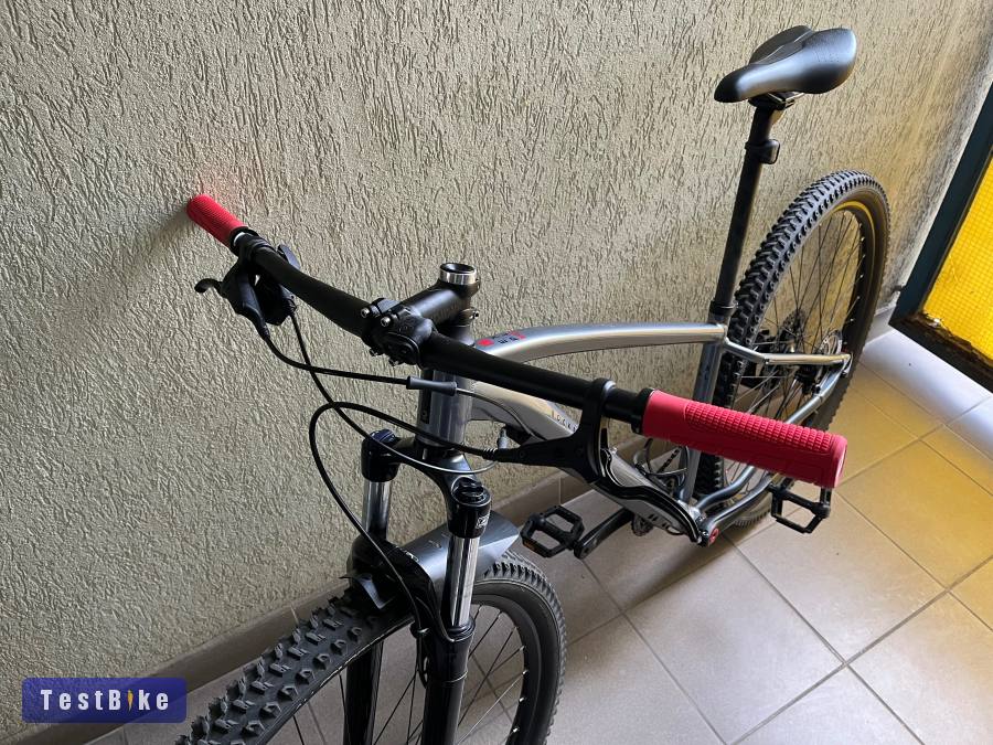 Rockrider Explorer 520 