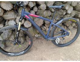 Rockrider ST520 Vázra épített S-es méretű 27,5" kerékpár