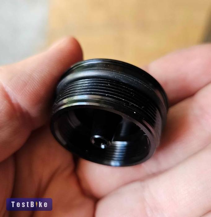 RockShox BoXXer DebonAir 200mm Upgrade Kit Solo Air Top Cap