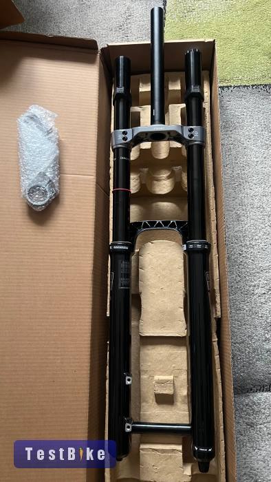 RockShox Boxxer Ultimate 27,5“, ÚJ