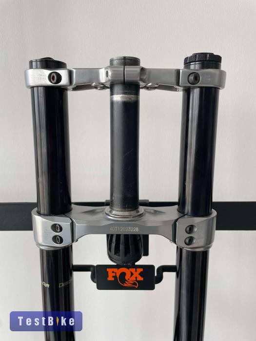 Rockshox Boxxer Ultimate villa 29" Fekete