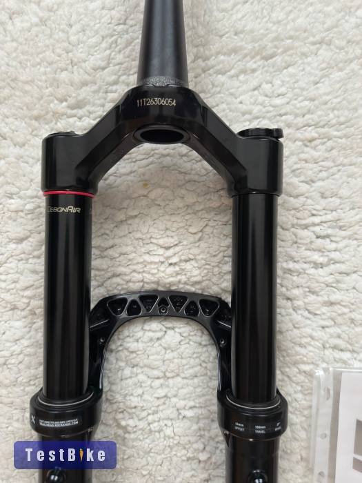 RockShox Lyrik 29er Boost 150mm új teleszkóp villa