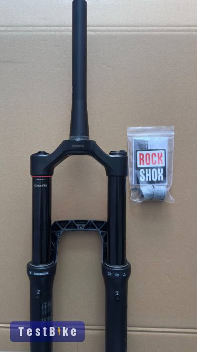 RockShox Lyrik ULT. C3.1/Zeb Select új teleszkóp villák