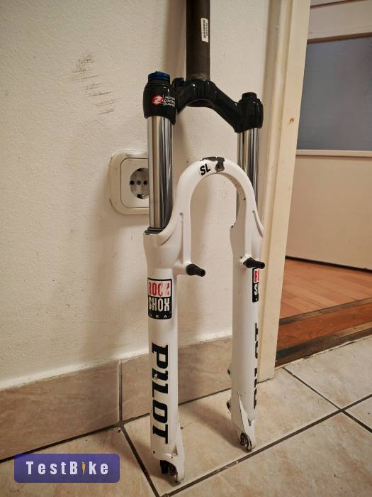 Rockshox Pilot 26-os tárcsafékes teleszkóp 
