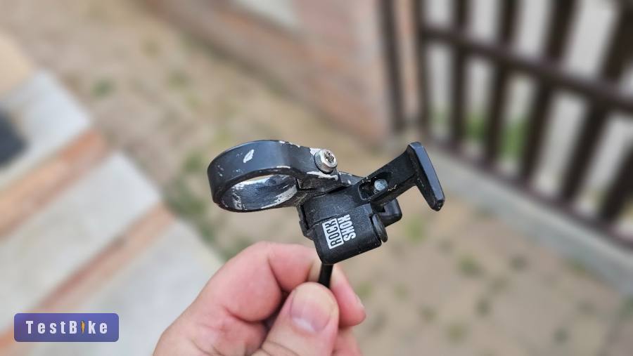 RockShox PopLoc teleszkóp lockout kar