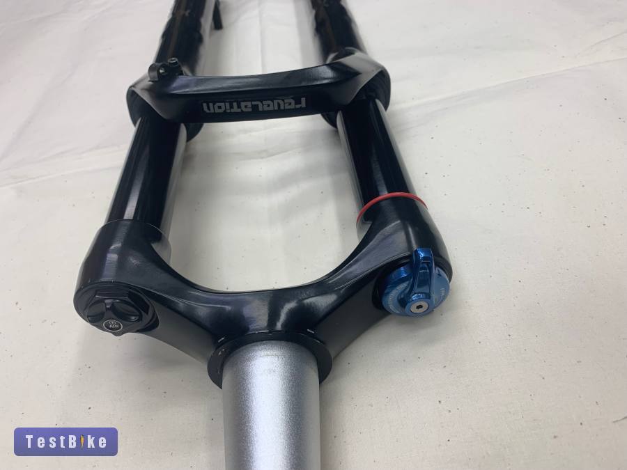 Rockshox Revelation Rc3 29" rock shox xc trail enduro ebike