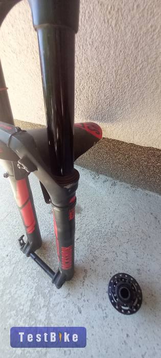 RockShox Revelation RCT3