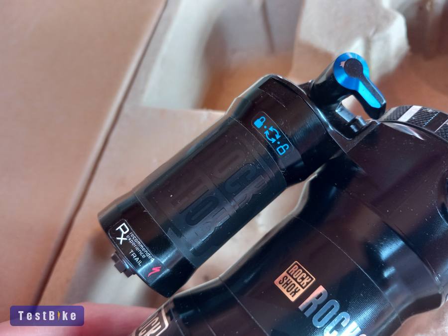 RockShox Super DeLuxe Select+ 205x65 Trunnion