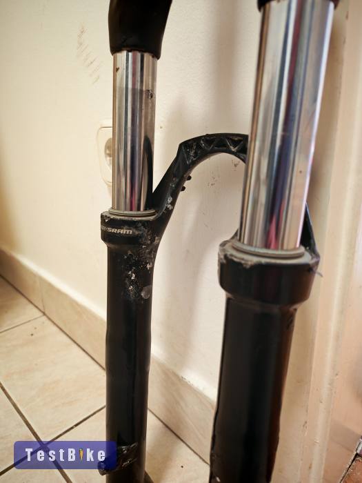 Rockshox Tora 26-os tárcsafékes teleszkóp 