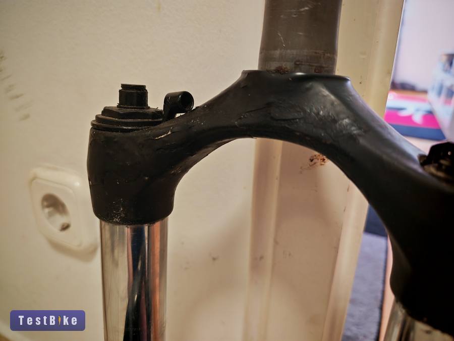 Rockshox Tora 26-os tárcsafékes teleszkóp 
