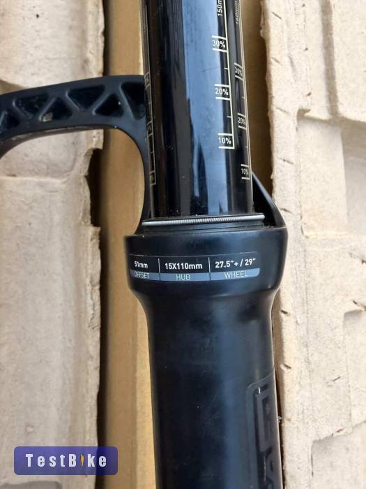 RockShox villák, tag