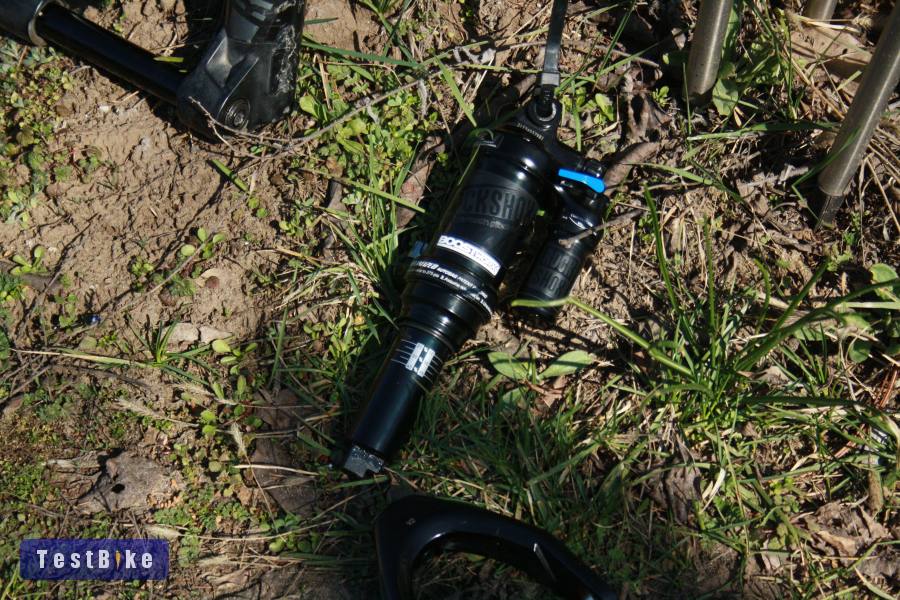 RockShox villák, tag