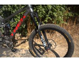 Rockshox Yari vagy Lyrik 180mm 27,5"