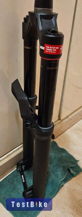Rockshox ZEB select+ Charger 3.1 RC2 29 0KM 2025