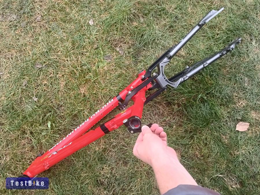 Rocky Mountain Easton összteleszkópos váz 26"