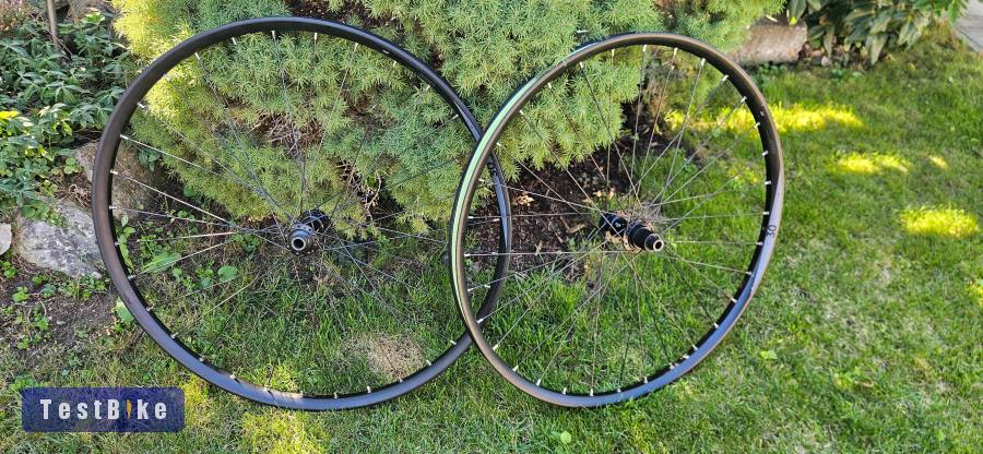 Rodi Tyrp-Shimano-29er-Boost kerékszett-Microspline + HG