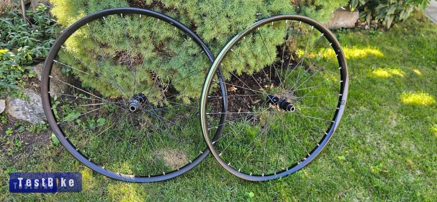 Rodi Tyrp-Shimano-29er-Boost kerékszett-Microspline + HG