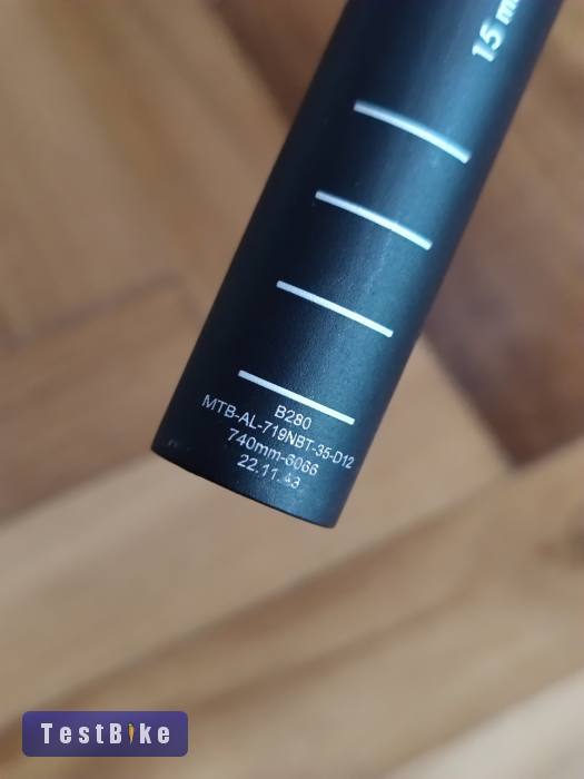 Rotwild (oem) 740mm mtb kormány 15mm emelés 35mm befogó