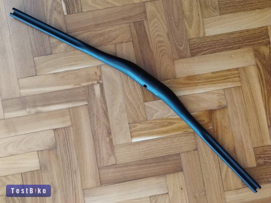 Rotwild (oem) 740mm mtb kormány 15mm emelés 35mm befogó